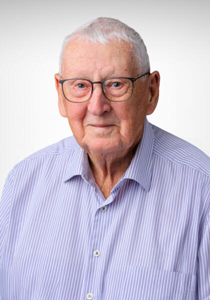 Bill Philpott, Consultant, Sinclair Wilson