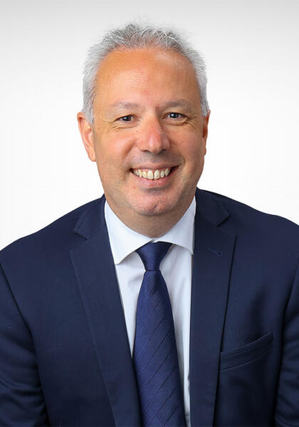 Leon Keramaris